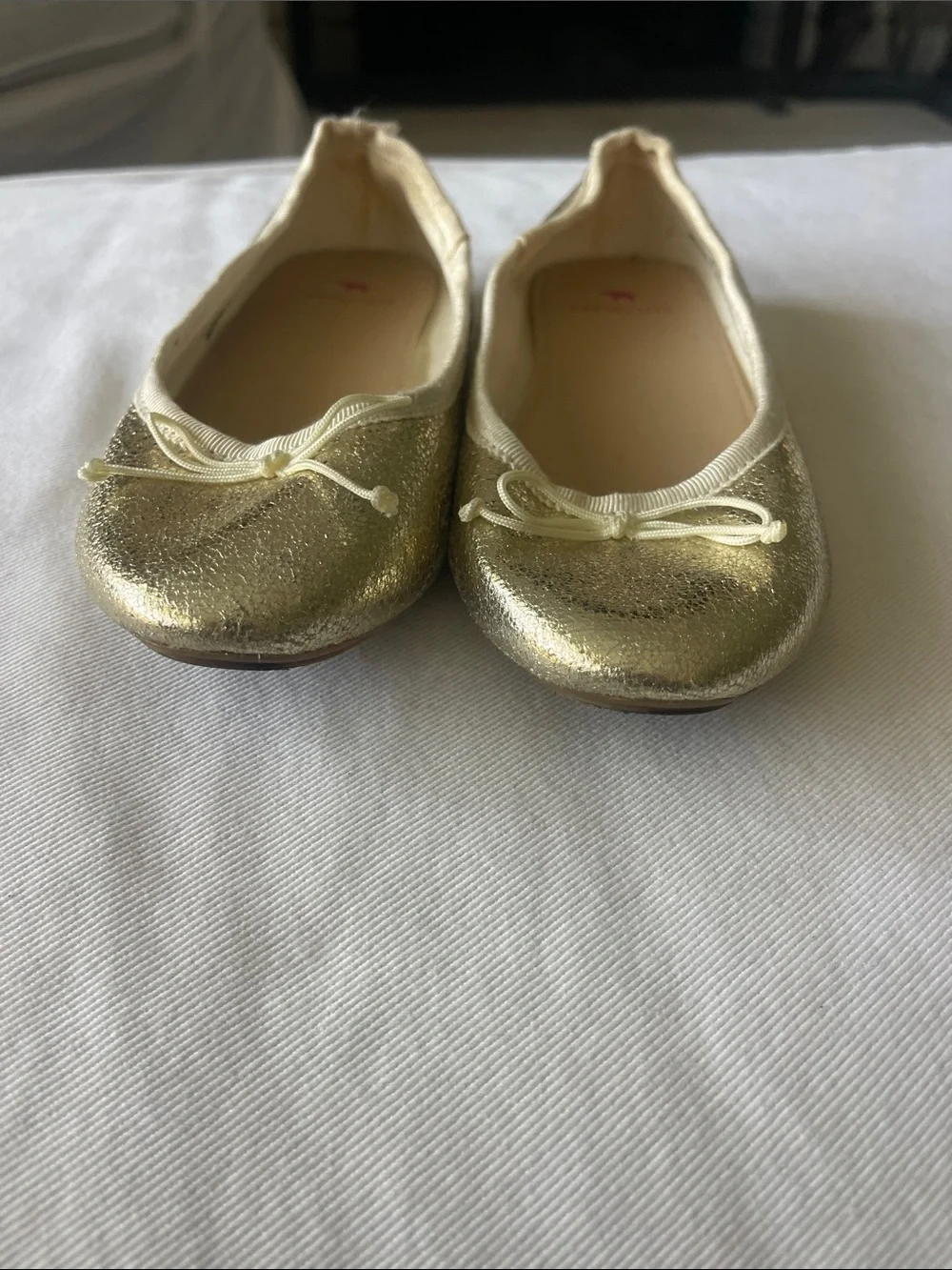 Crewcuts Size 13 Girls Shimmering Gold Bow Ballet Flats